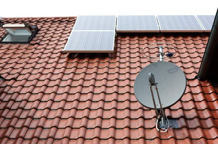 Antenniste-électricien près de Saint-Lô et Bayeu